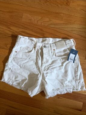 NWT Universal Thread White High-Rise Denim Cutoff Shorts